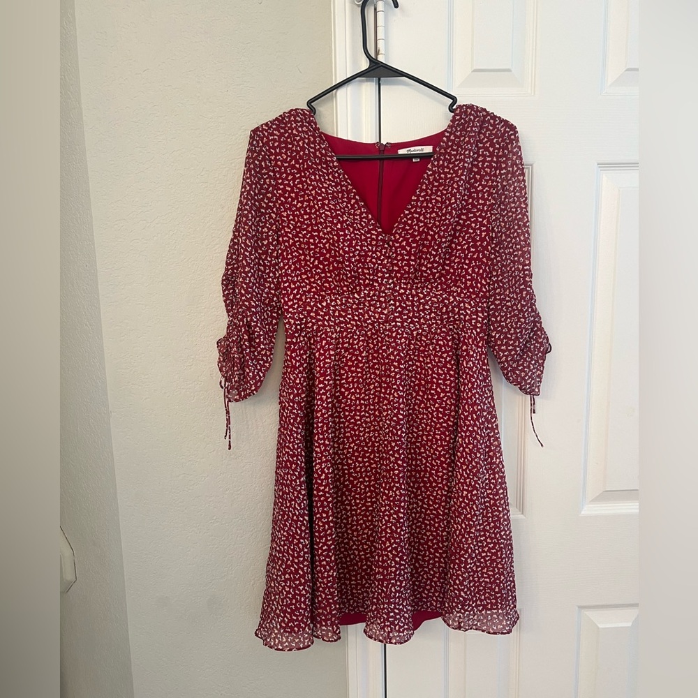 Madewell, size 2 dress burgundy with flowers